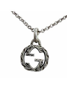 Gucci Interlocking G Arabesque Necklace Silver